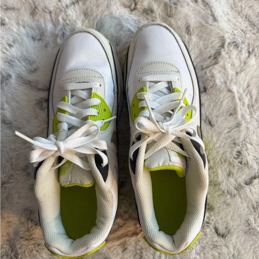 Women’s Nike air max 90 - Picture 2 of 5